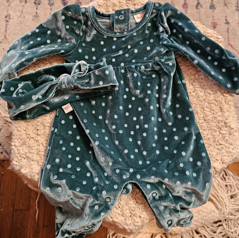 Velvet one piece with headband